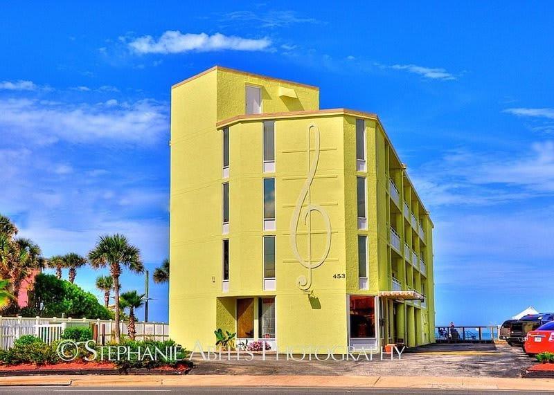 Coastal Cozy - Ocean View At Symphony Beach Club ออร์มอนด์บีช ภายนอก รูปภาพ